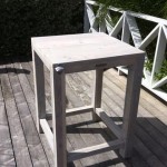 Sta tafel 80x80cm Nafl. 720,-