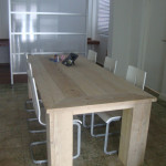 Tafel Richard 240cm breed, blad in verstek Nafl. 950,-